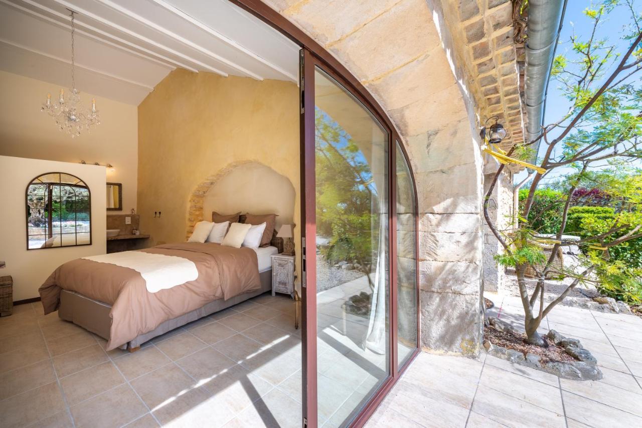 Maison D'Hotes Les Caroubiers Montségur-sur-Lauzon Buitenkant foto